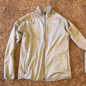 Nike dry fit zip up with zip up pockets